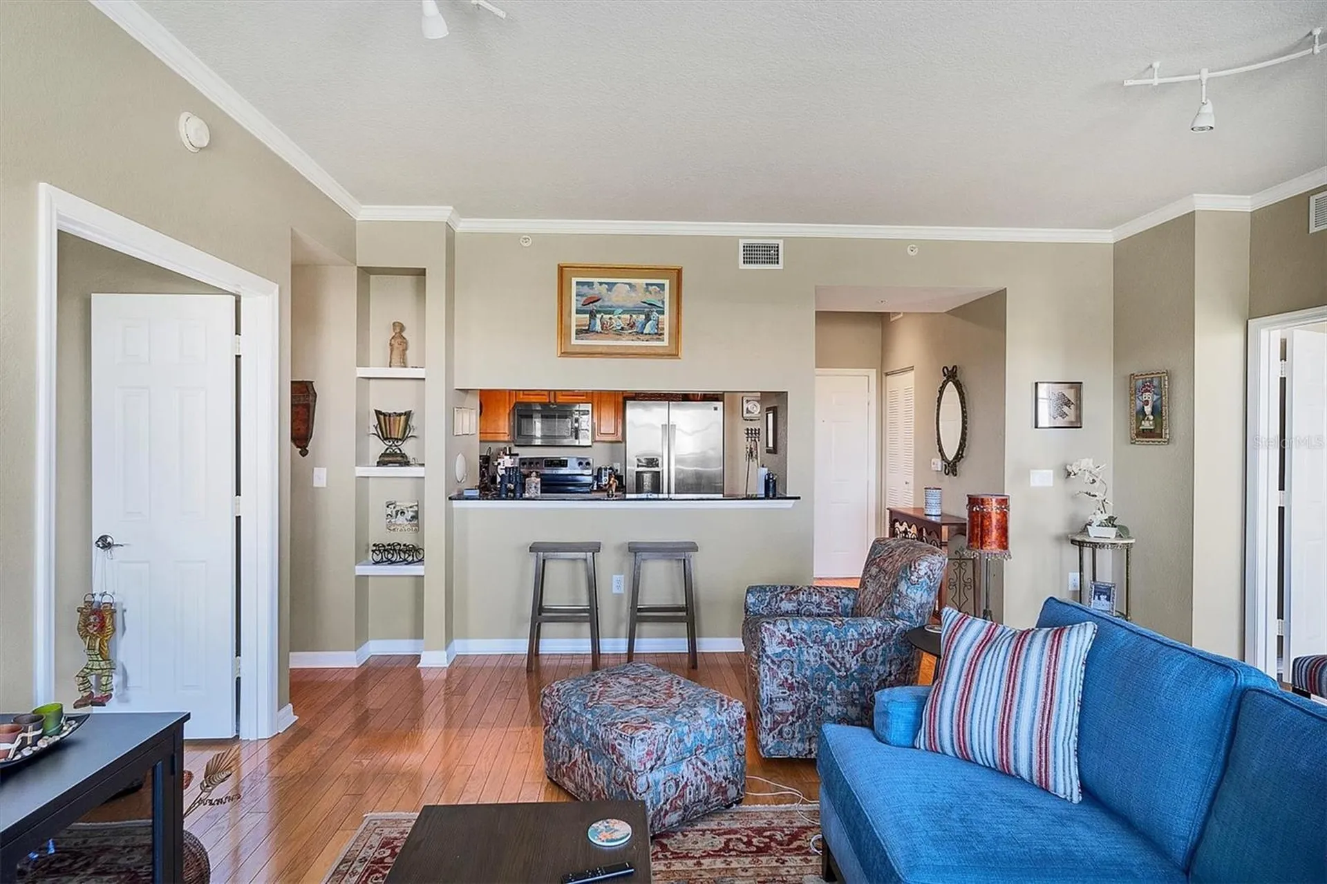 1064 N Tamiami Trail Sarasota FL 34236