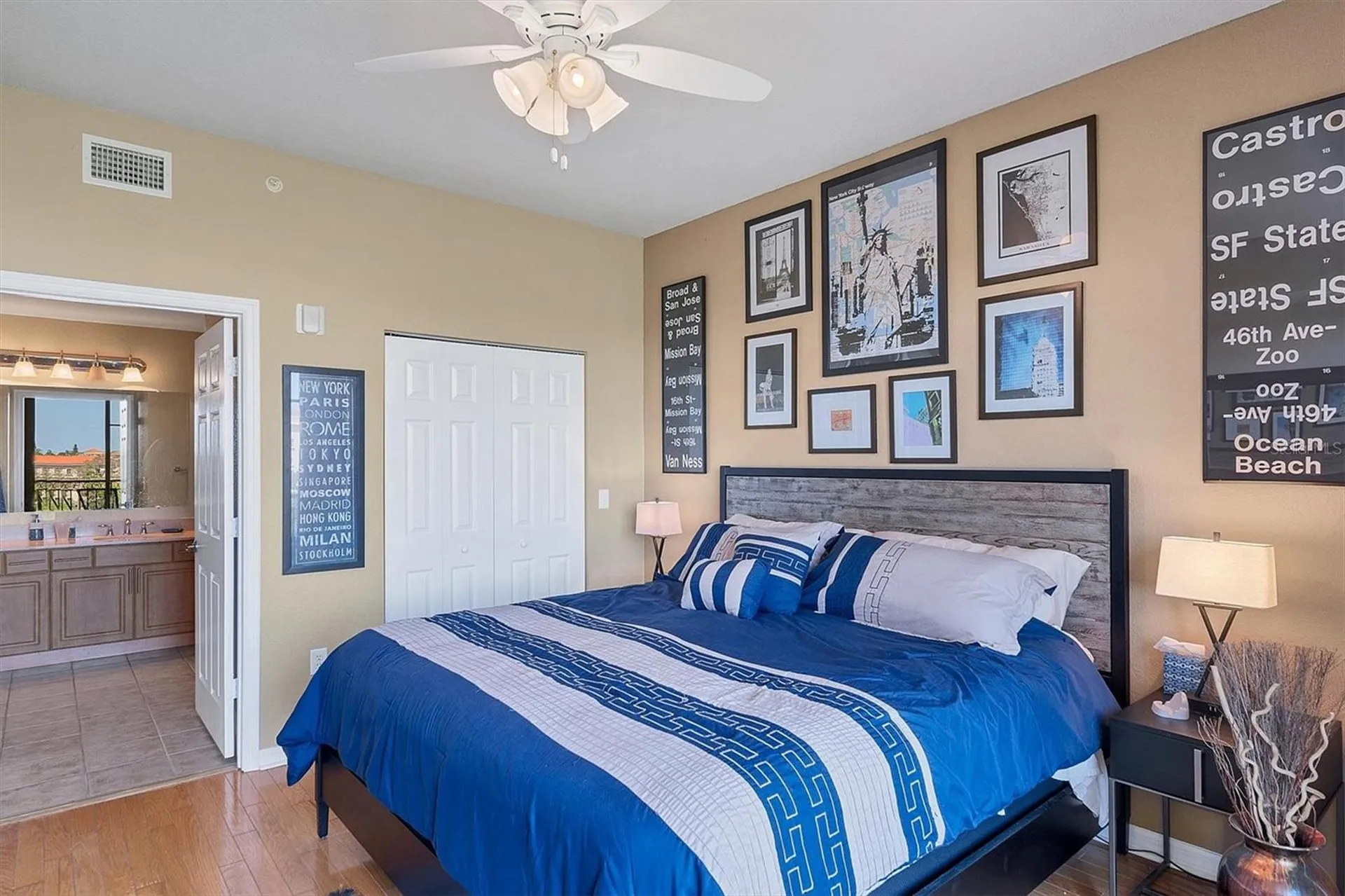 1064 N Tamiami Trail Sarasota FL 34236