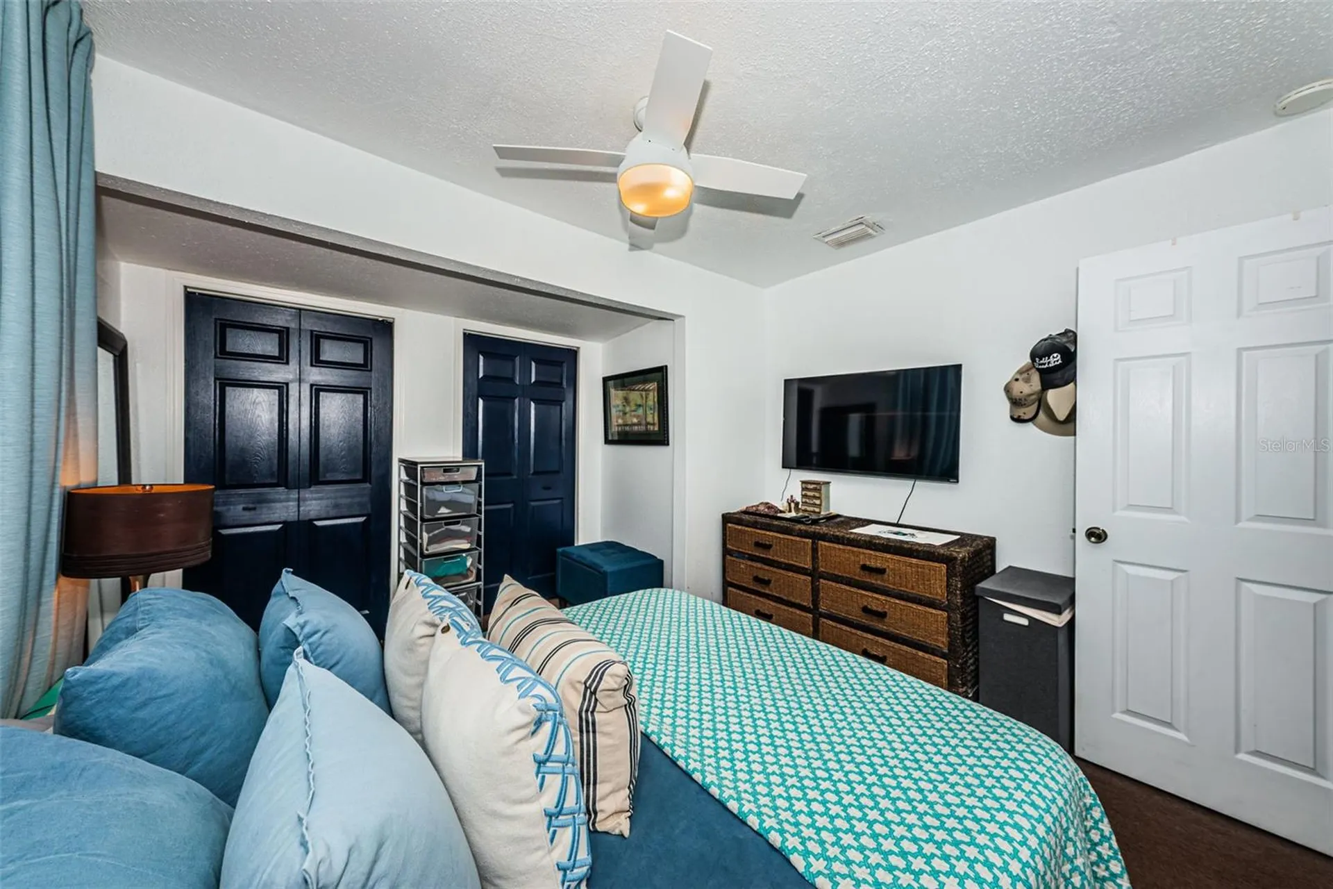 547 15th Street N St Petersburg FL 33705