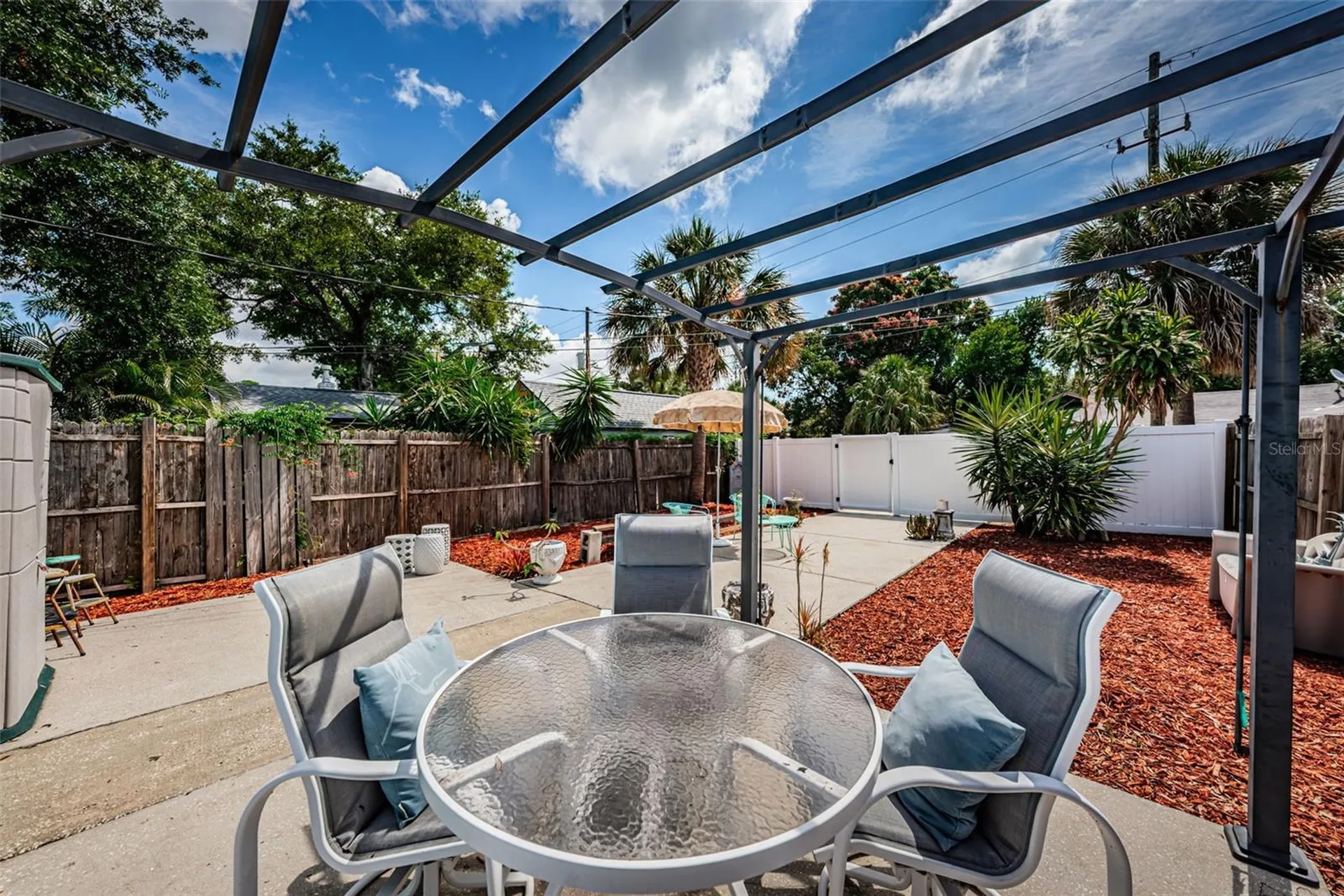 547 15th Street N St Petersburg FL 33705