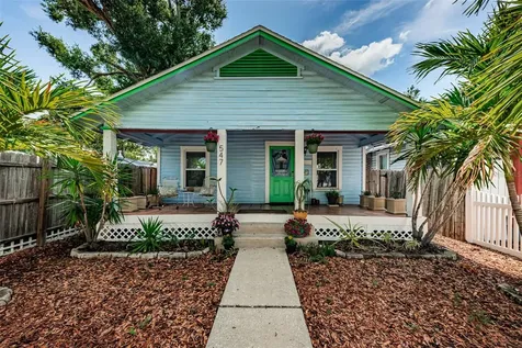 547 15TH Street N St Petersburg FL 33705