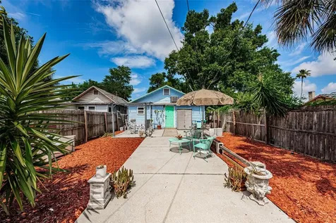 547 15th Street N St Petersburg FL 33705