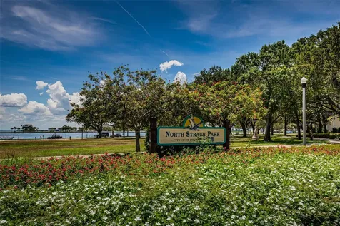 547 15th Street N St Petersburg FL 33705