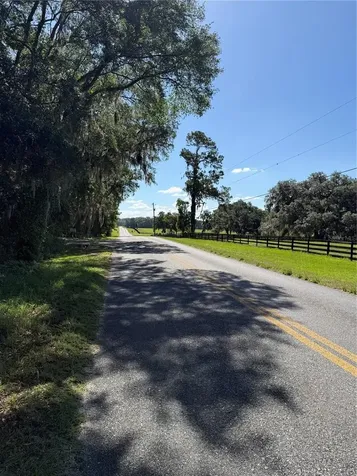 9845 NW 160th Street Reddick FL 32686