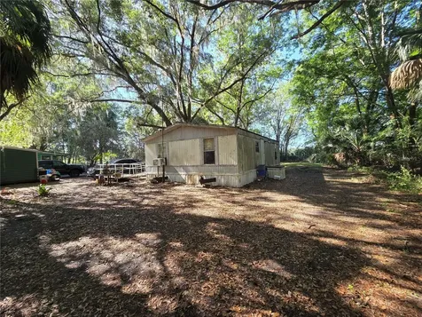 9845 NW 160th Street Reddick FL 32686