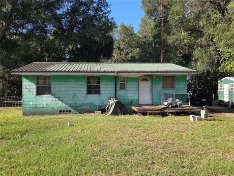 9845 NW 160th Street Reddick FL 32686
