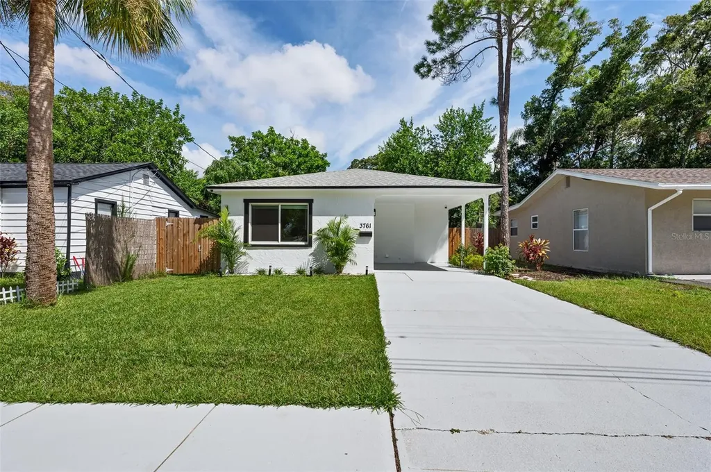 3761 21st Avenue S St Petersburg FL 33711