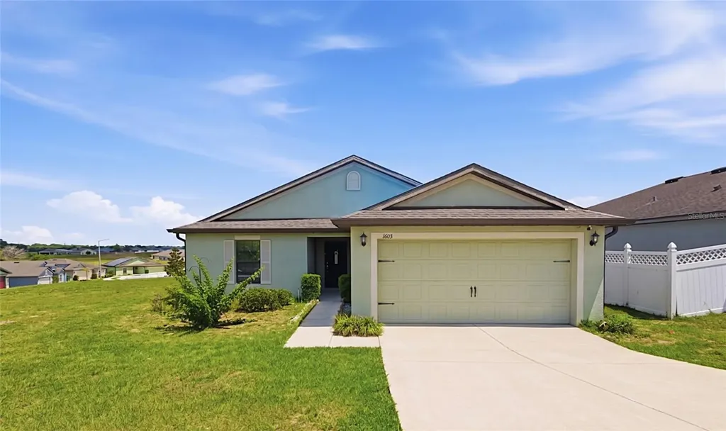 1603 Ellington Drive Dundee FL 33838