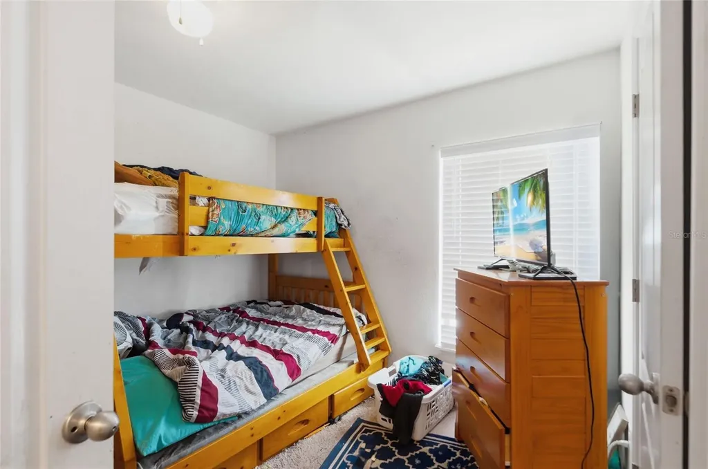 1603 Ellington Drive Dundee FL 33838