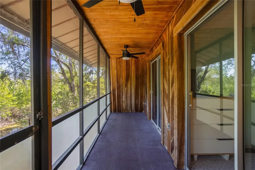 7536 S Bobcat Point Floral City FL 34436