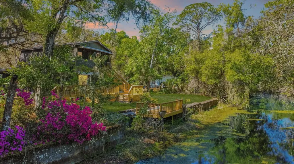 7536 S Bobcat Point Floral City FL 34436