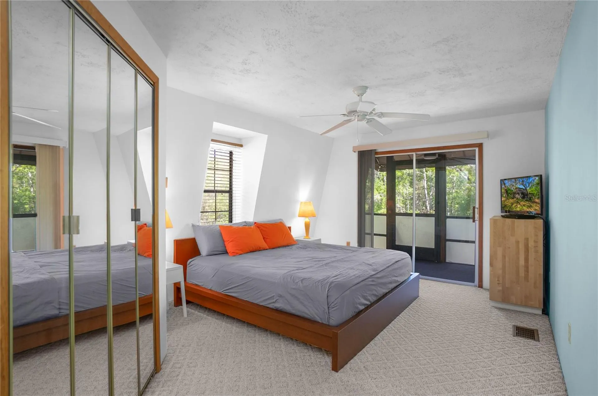 7536 S Bobcat Point Floral City FL 34436