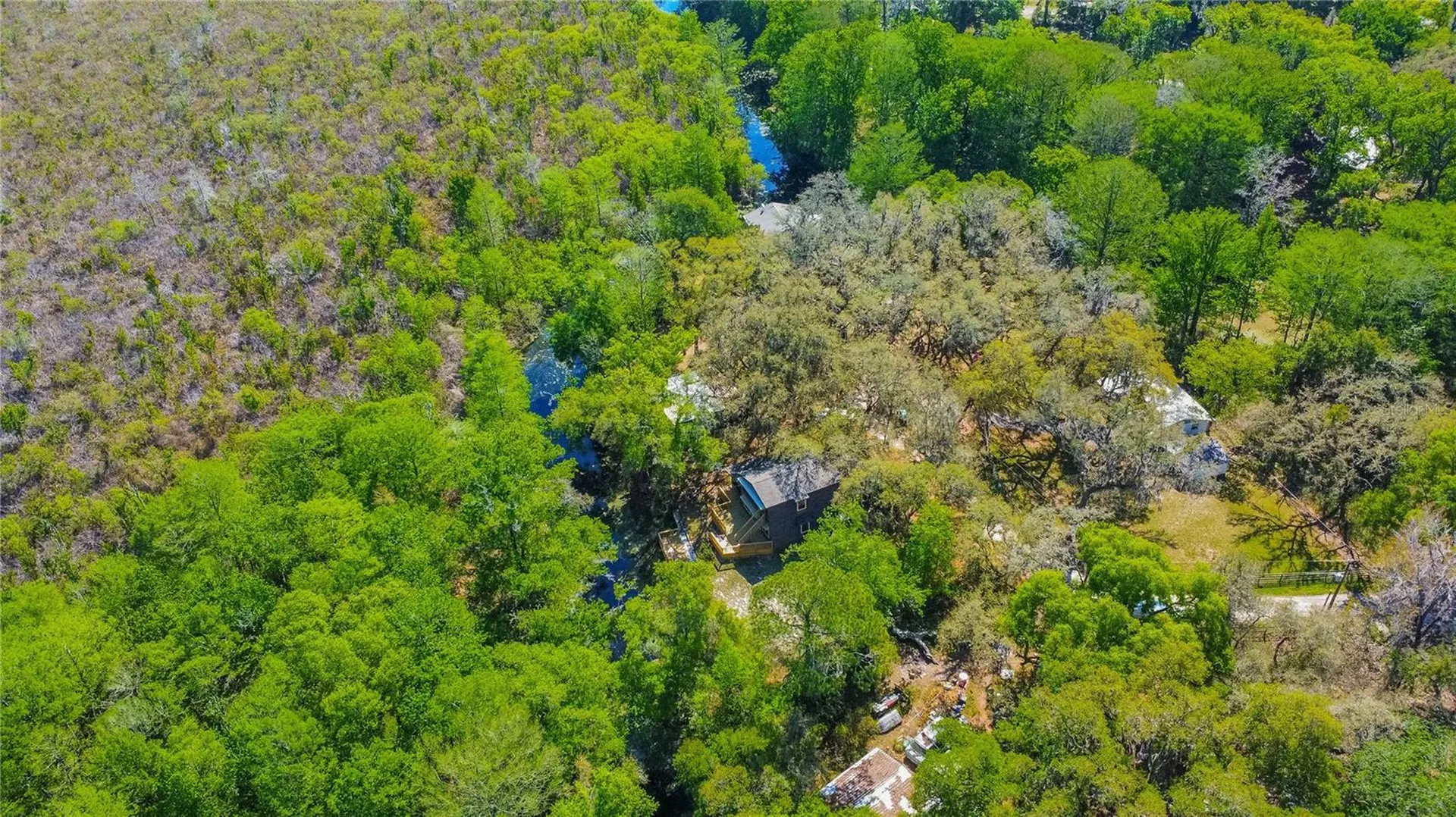 7536 S Bobcat Point Floral City FL 34436