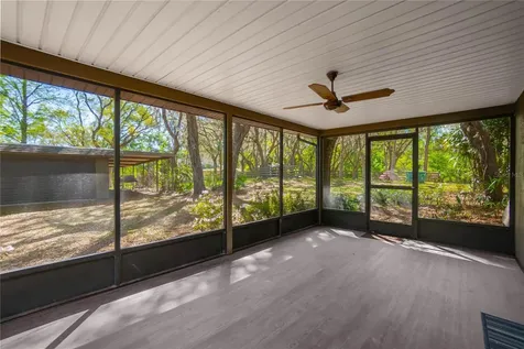 7536 S Bobcat Point Floral City FL 34436