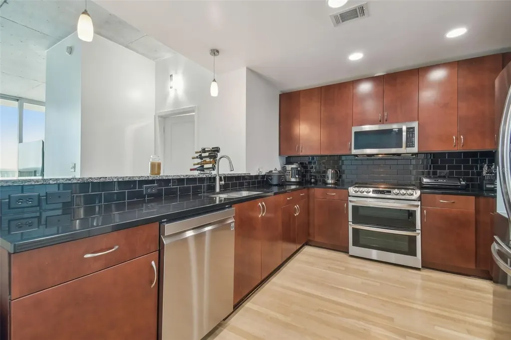 777 N Ashley Drive Tampa FL 33602