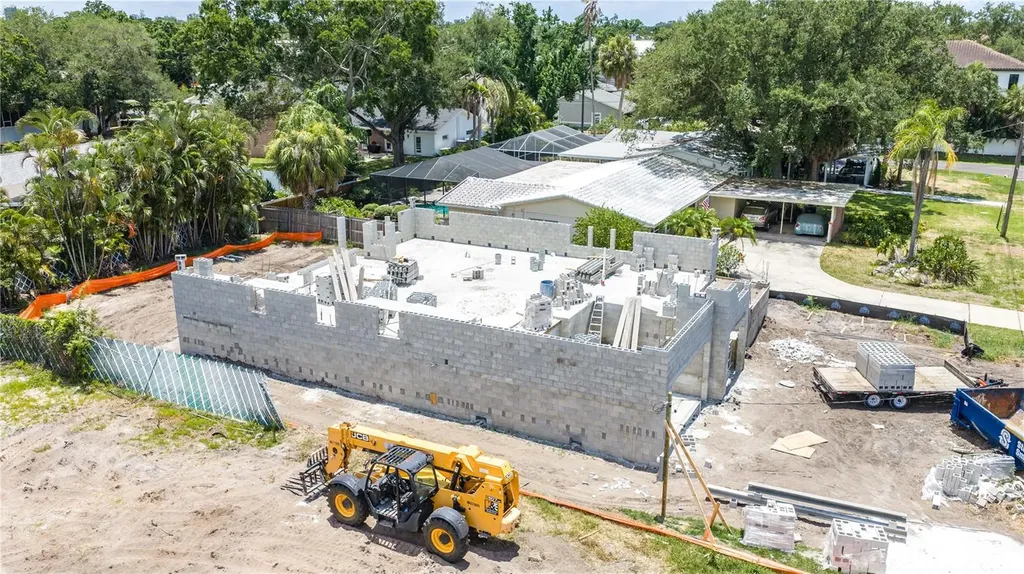 210 S Treasure Drive Tampa FL 33609