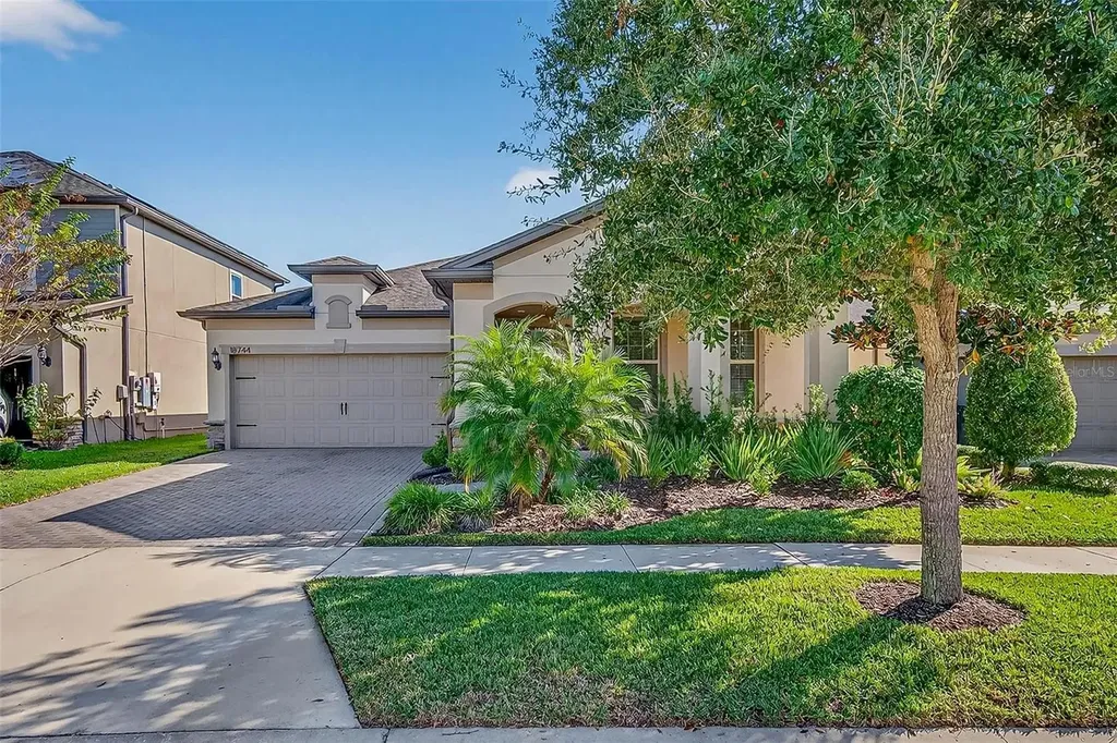 18744 Birchwood Groves Drive Lutz FL 33558