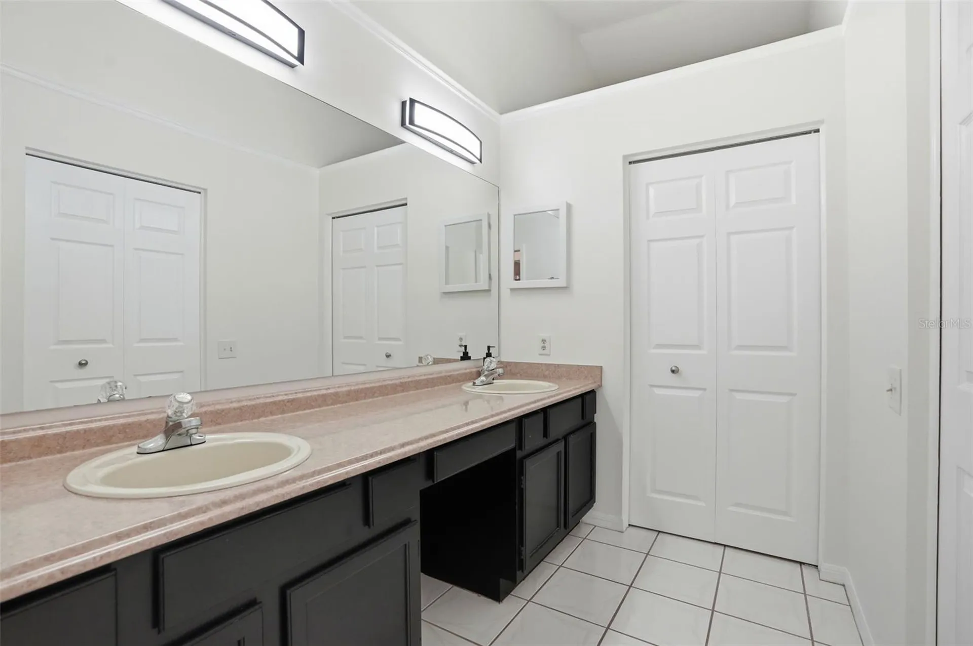 14305 Tennyson Drive Hudson FL 34667