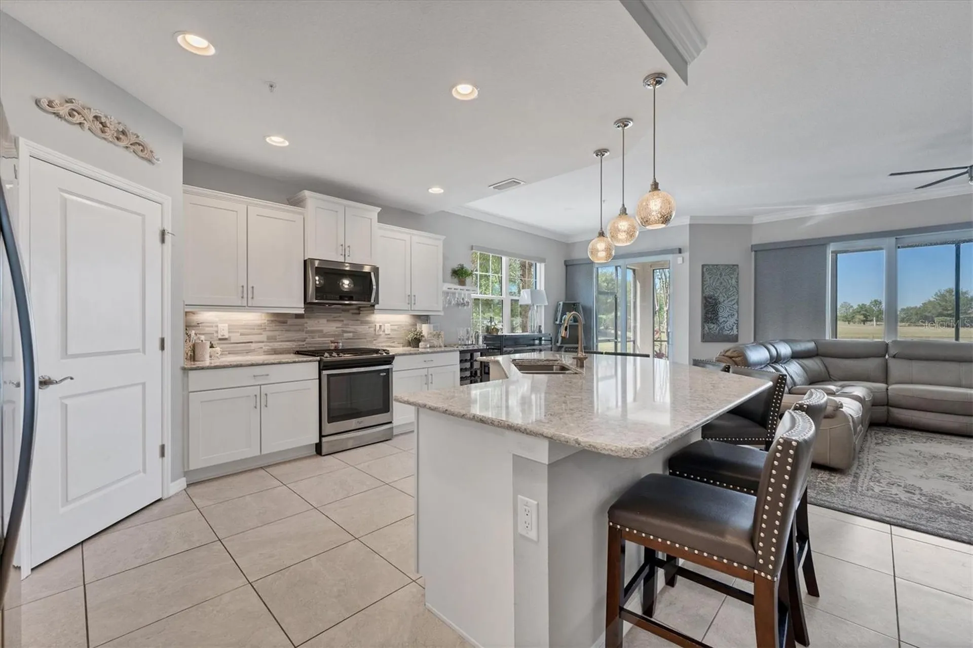 7564 Divot Loop Bradenton FL 34202
