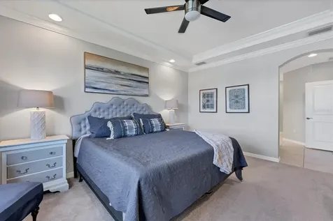 7564 Divot Loop Bradenton FL 34202