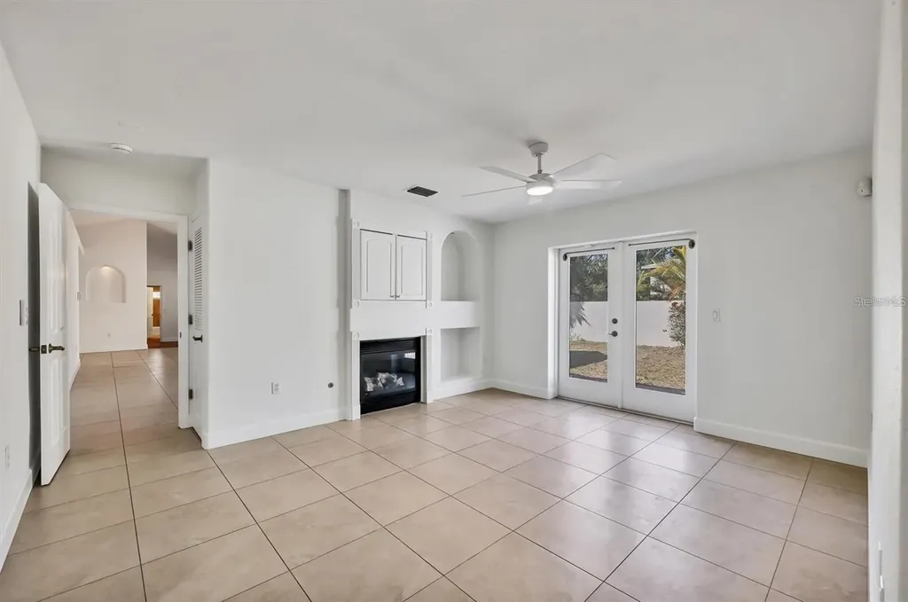 1792 Floyd Street Sarasota FL 34239