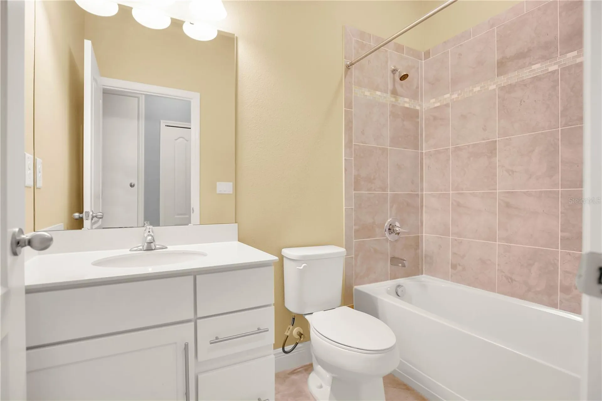 5018 Inshore Landing Drive Apollo Beach FL 33572