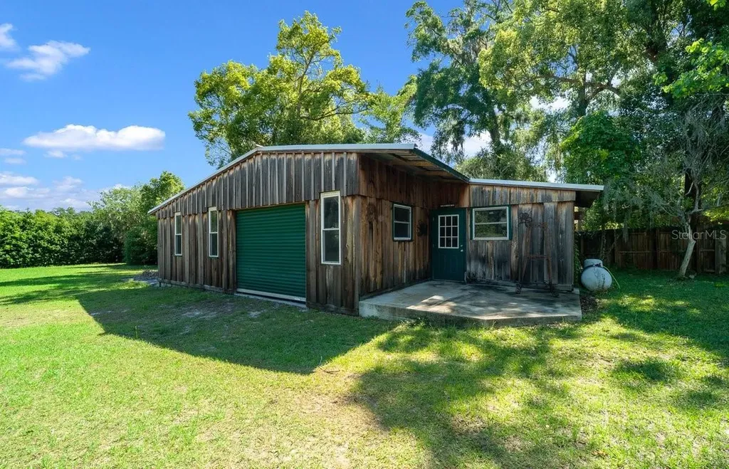 4011 SE 46th Street Ocala FL 34480
