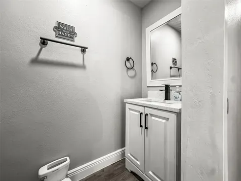 933 Hamilton Court Palm Harbor FL 34683