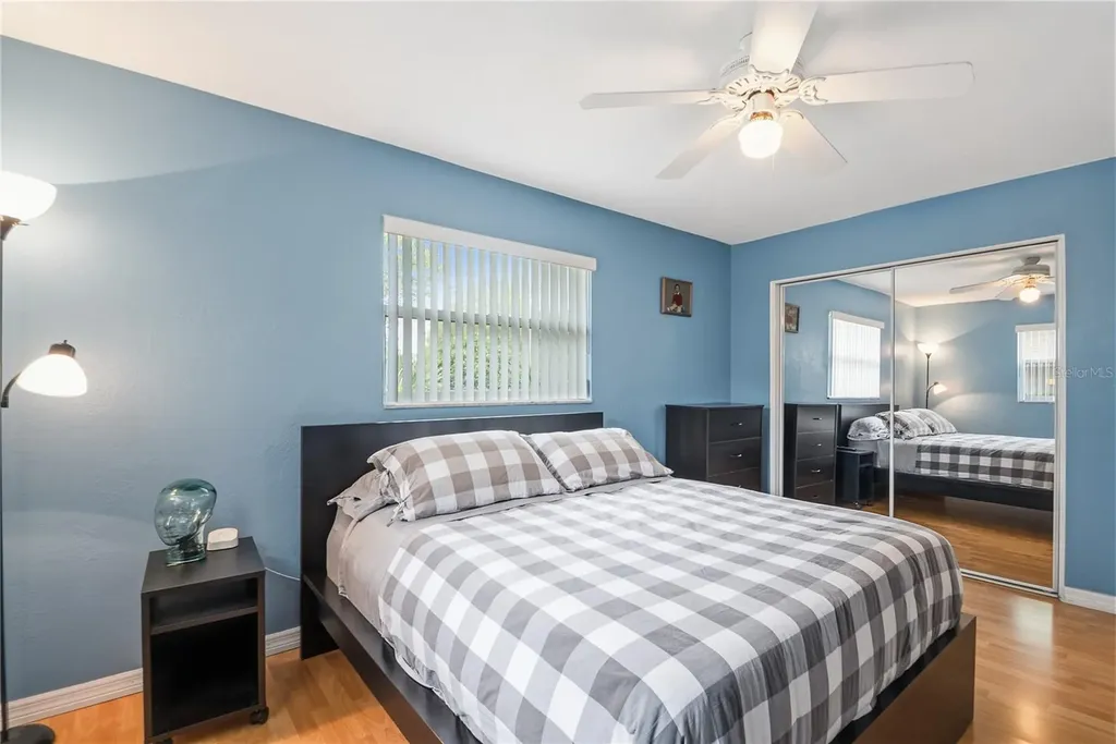 970 8th Avenue NE Largo FL 33770