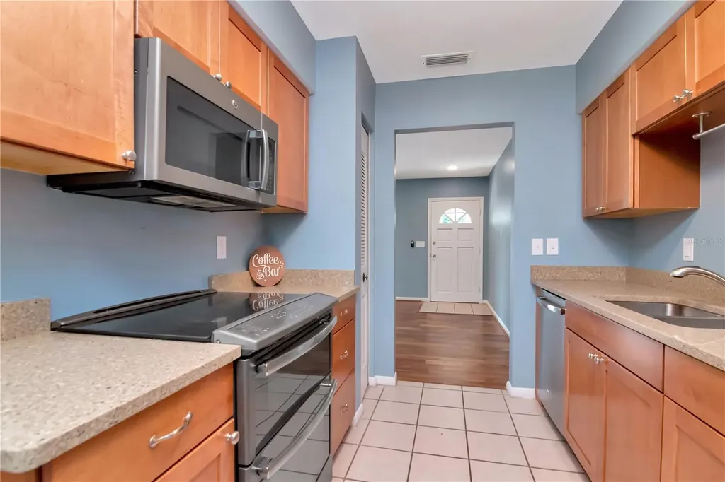 7303 Woodkirk Court Tampa FL 33634