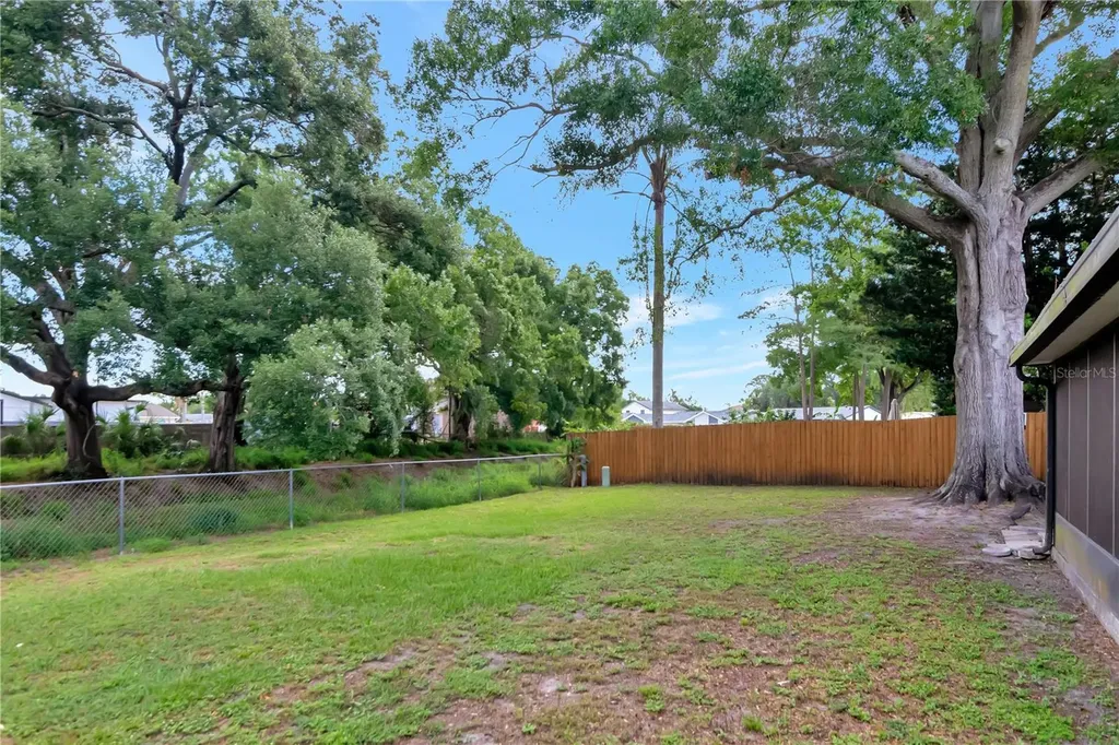 7303 Woodkirk Court Tampa FL 33634