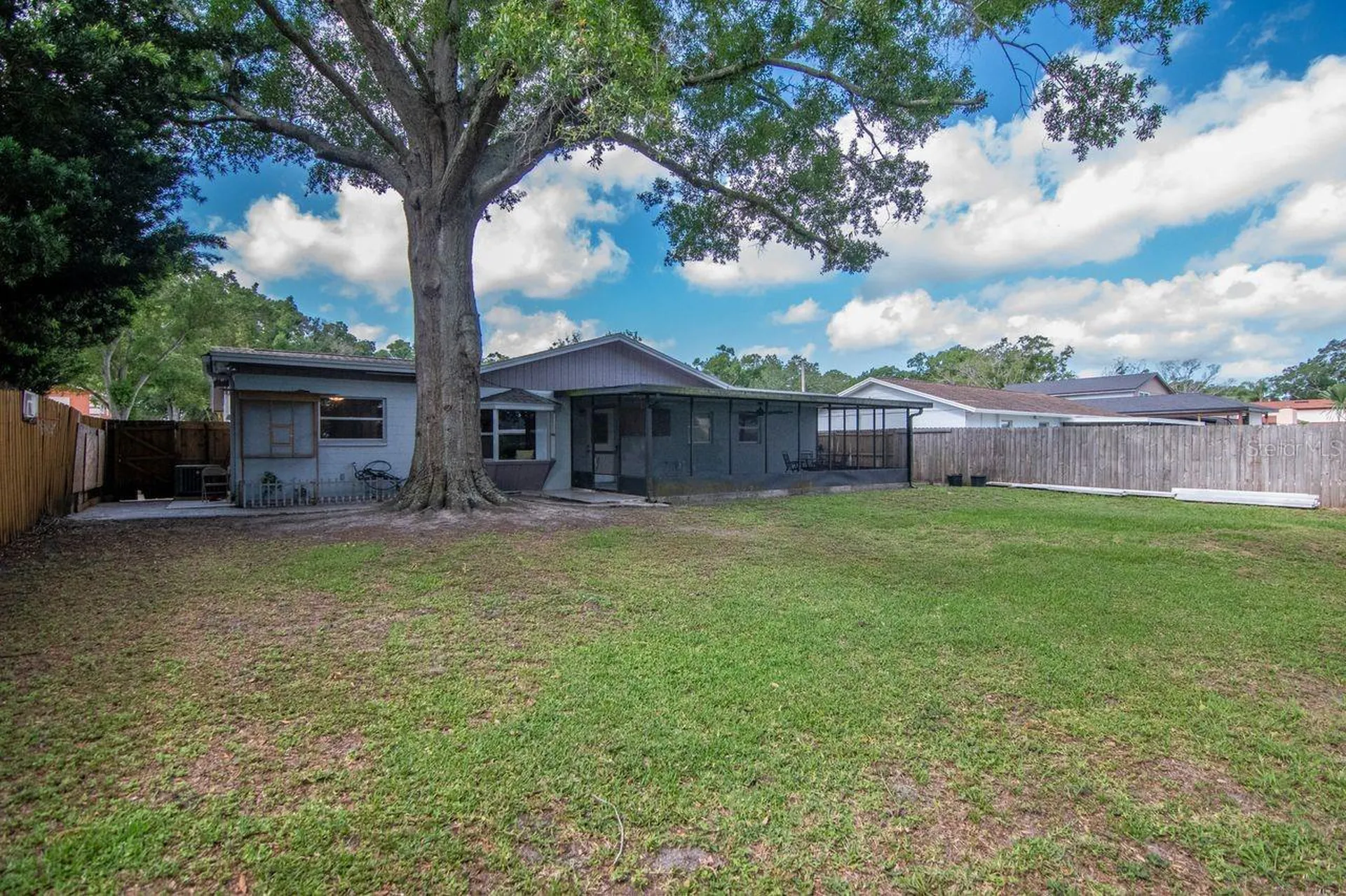 7303 Woodkirk Court Tampa FL 33634
