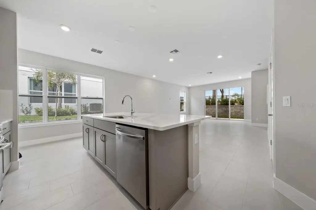 7845 Spectrum Drive Kissimmee FL 34747