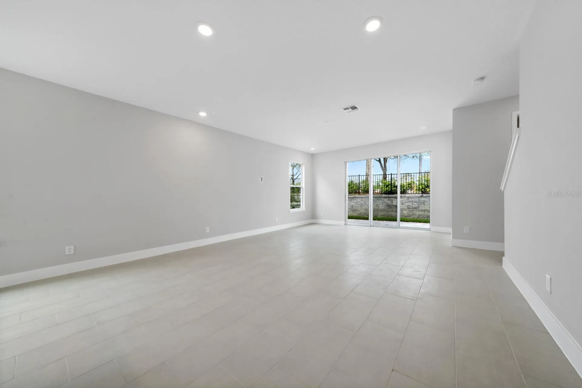 7845 Spectrum Drive Kissimmee FL 34747