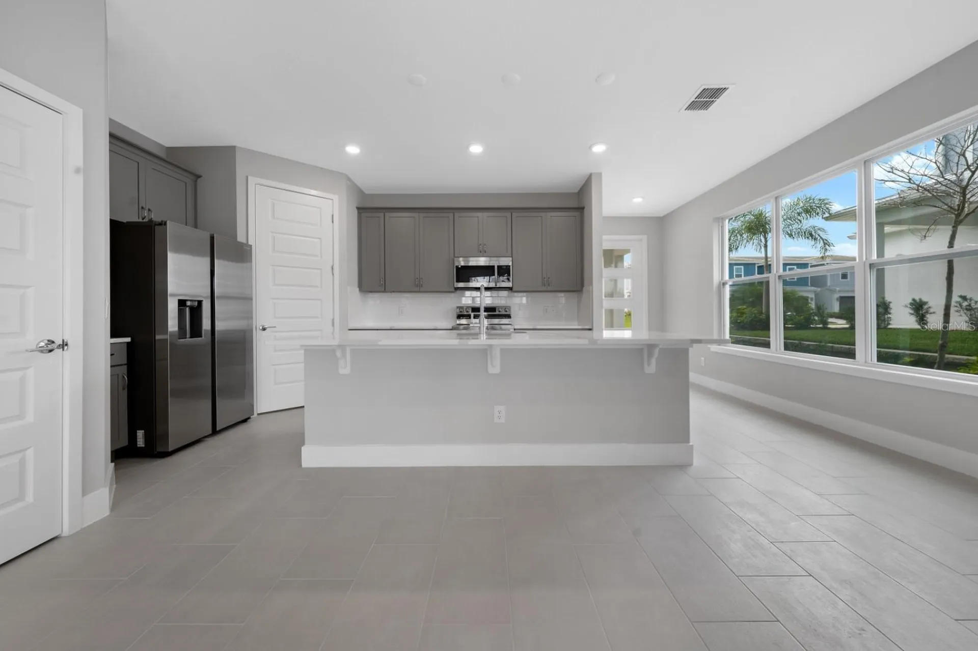 7845 Spectrum Drive Kissimmee FL 34747