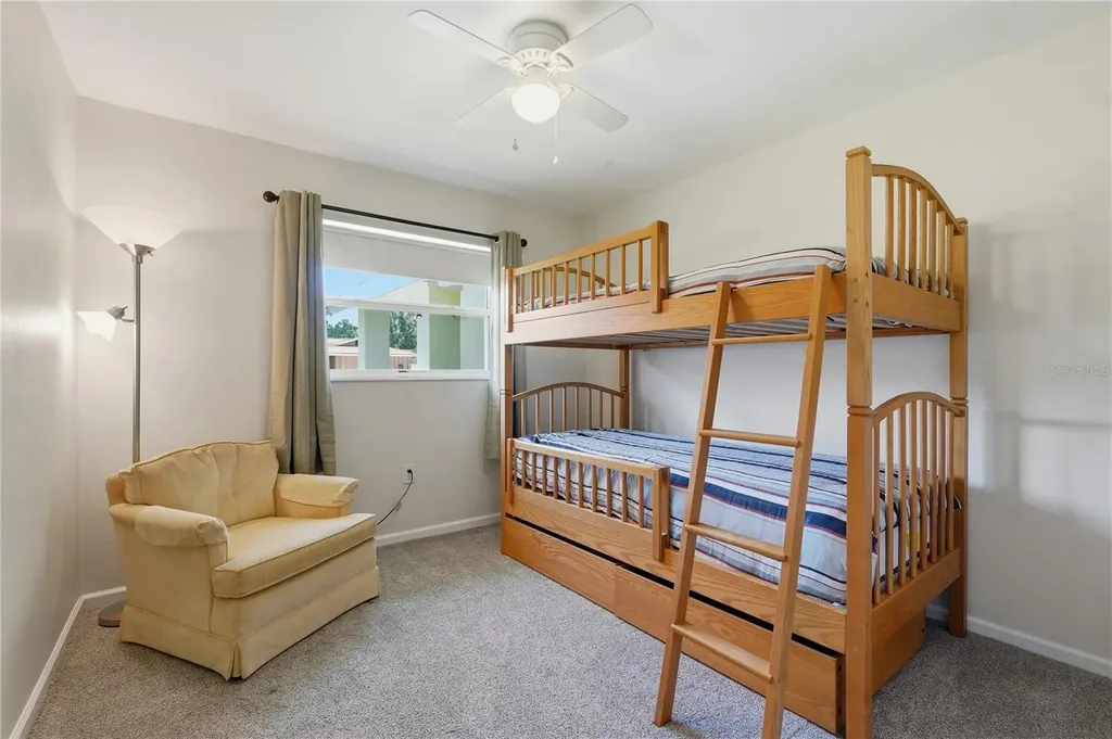 1634 Dale Circle N Dunedin FL 34698