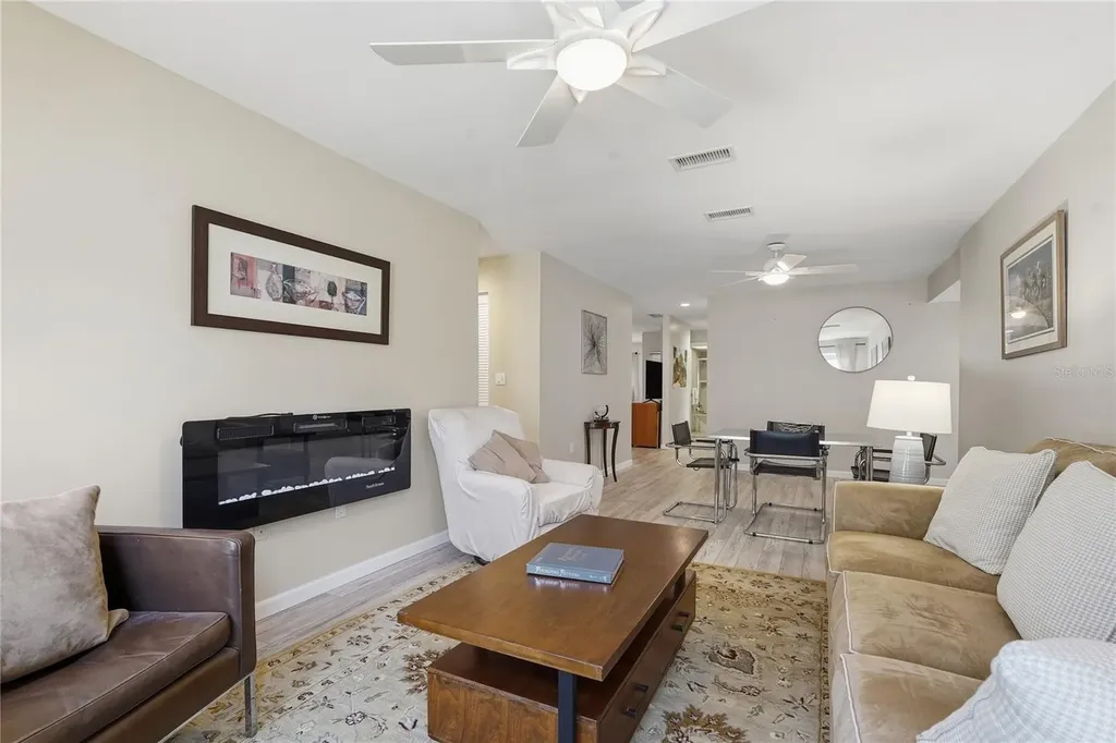 1634 Dale Circle N Dunedin FL 34698