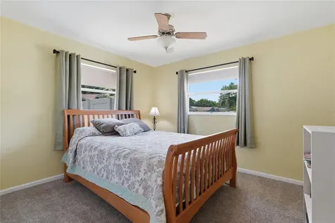 1634 Dale Circle N Dunedin FL 34698