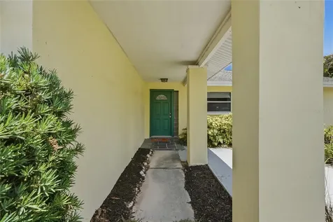 1634 Dale Circle N Dunedin FL 34698