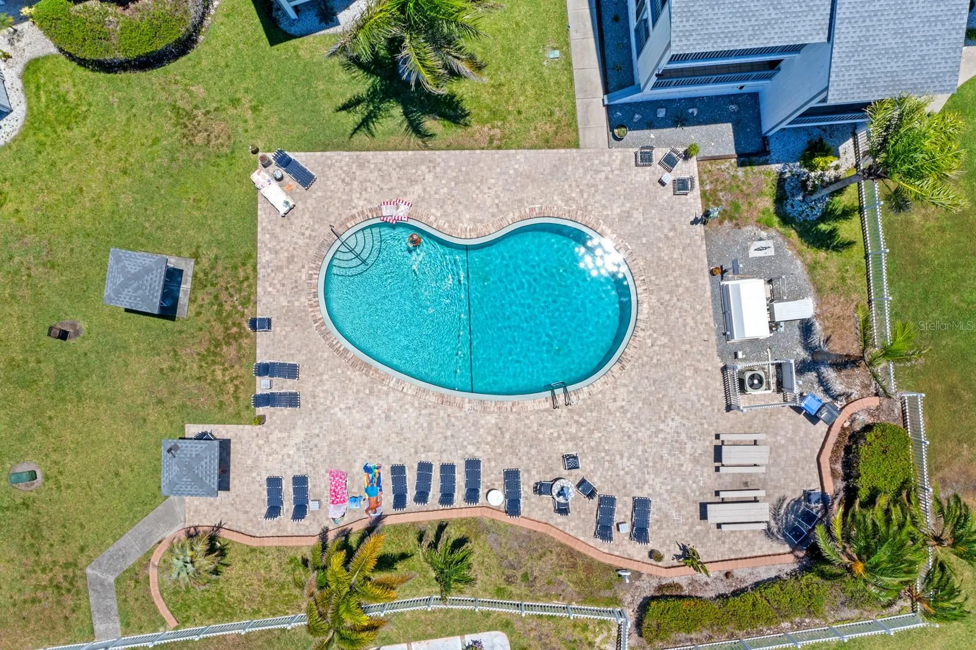 816 Bahia Del Sol Drive Ruskin FL 33570