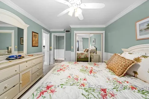 816 Bahia Del Sol Drive Ruskin FL 33570