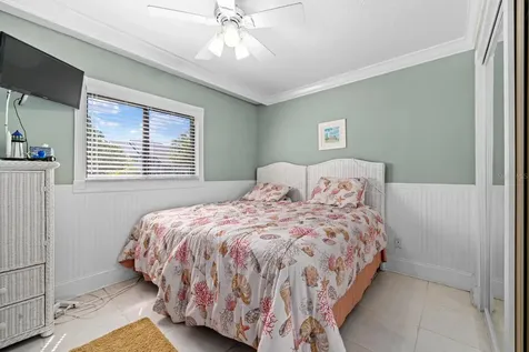 816 Bahia Del Sol Drive Ruskin FL 33570