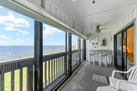 816 Bahia Del Sol Drive Ruskin FL 33570