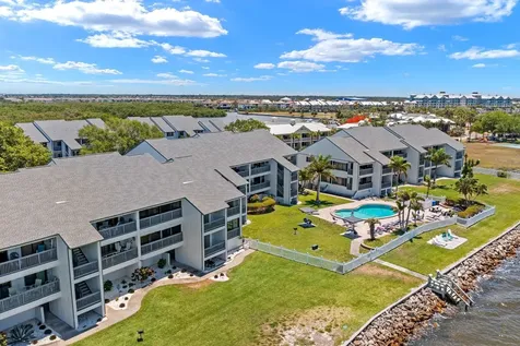 816 Bahia Del Sol Drive Ruskin FL 33570