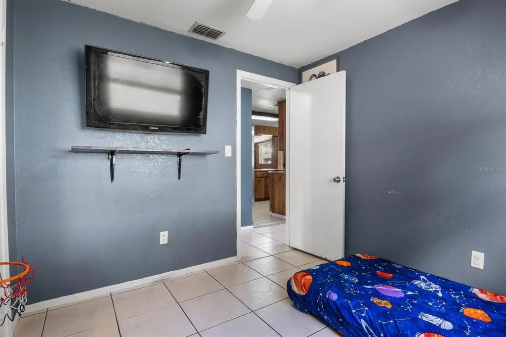 1307 Mayflower Drive Lakeland FL 33810