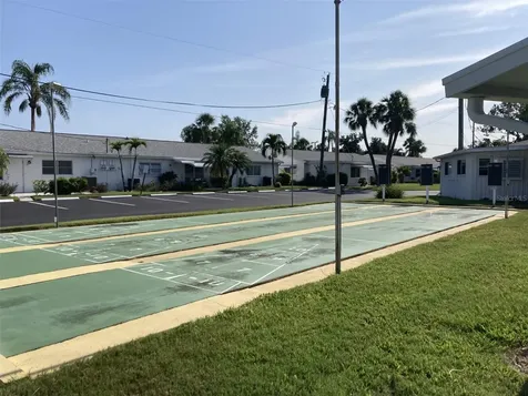6110 Coral Way Bradenton FL 34207