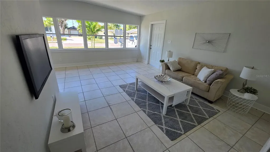 3167 Irving Street Sarasota FL 34237