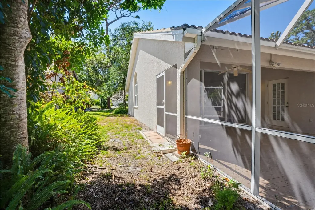 4779 Tivoli Place Sarasota FL 34235