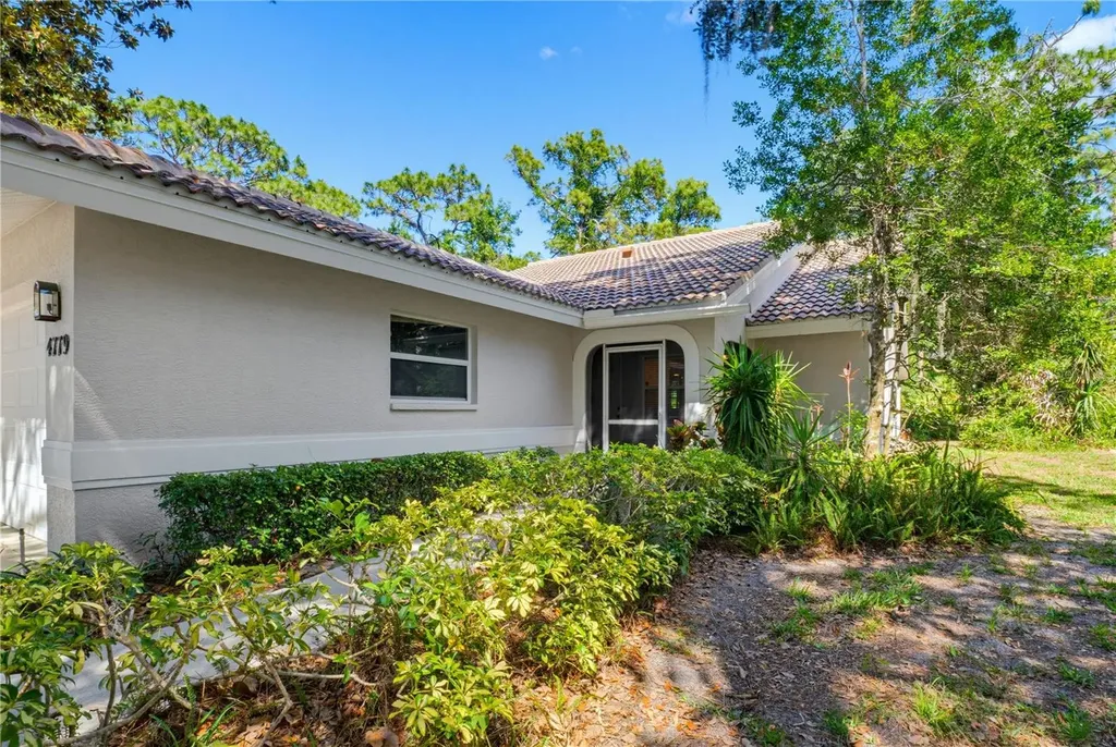 4779 Tivoli Place Sarasota FL 34235
