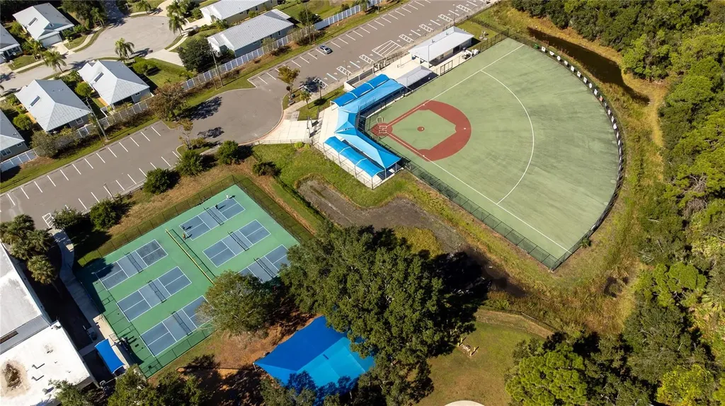 4779 Tivoli Place Sarasota FL 34235